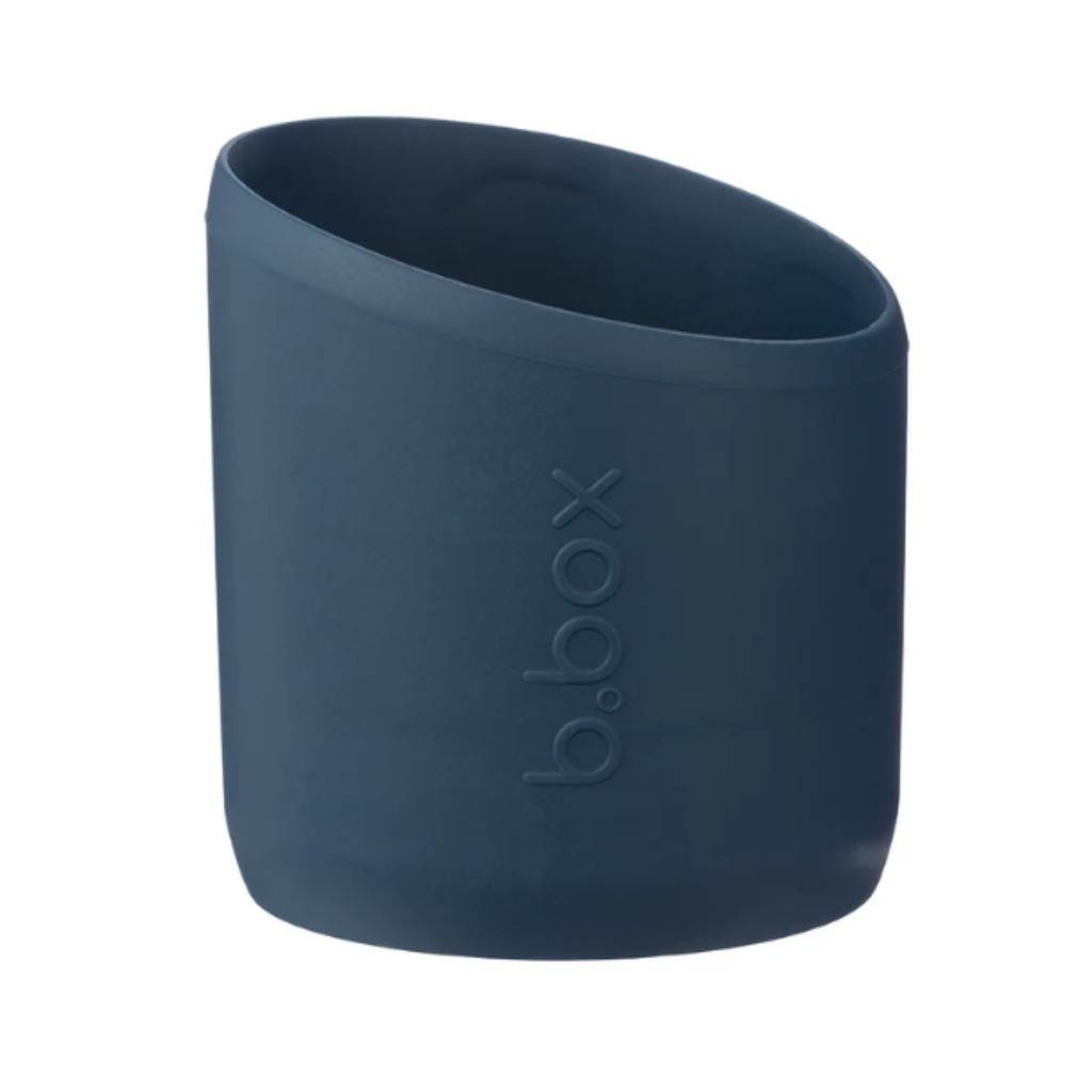 B box 690ml bottle bumper, in Midnight colour way.